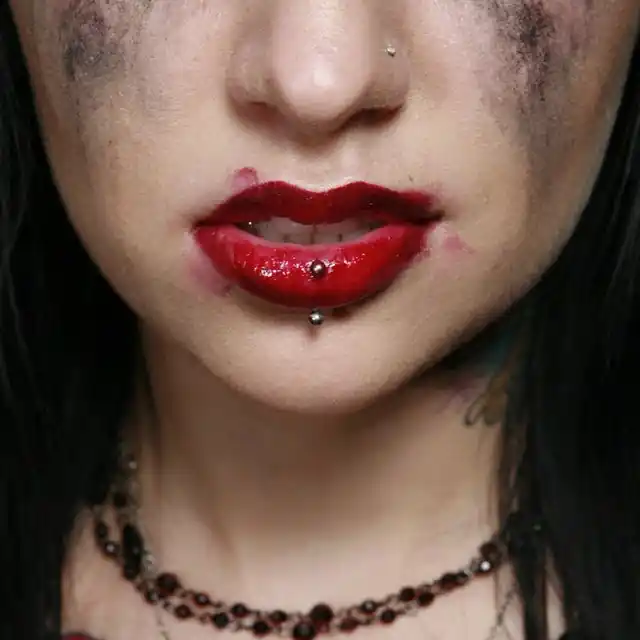 Escape The Fate - Dying Is Your Latest Fashion Markdown